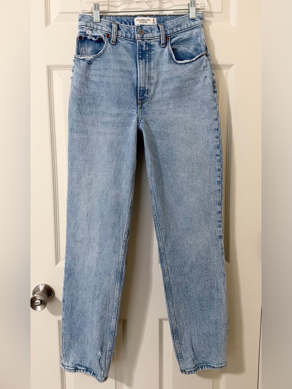 Abercrombie & Fitch Women’s Curve Love The '90s Straight Ultra High Rise Jeans